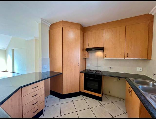 2 BEDROOM APARTMENT FOR SALE IN RIVONIA